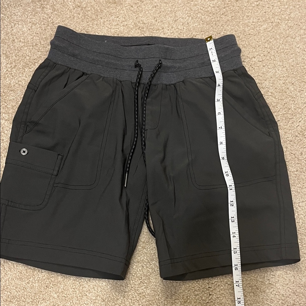 Active Shorts - Picture 2 of 7